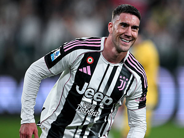 Fabrizio Romano: Minat Milan pada Dusan Vlahovic, Terhalang Gaji